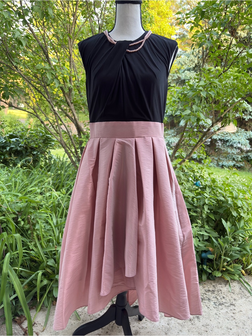 Size 8P SLNY Black Dress with Pink Bead Detail